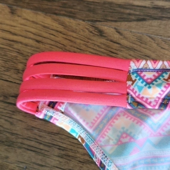 BODY Glove Bikini Bottom Apache Geometric Print XS New - Picture 6 of 6